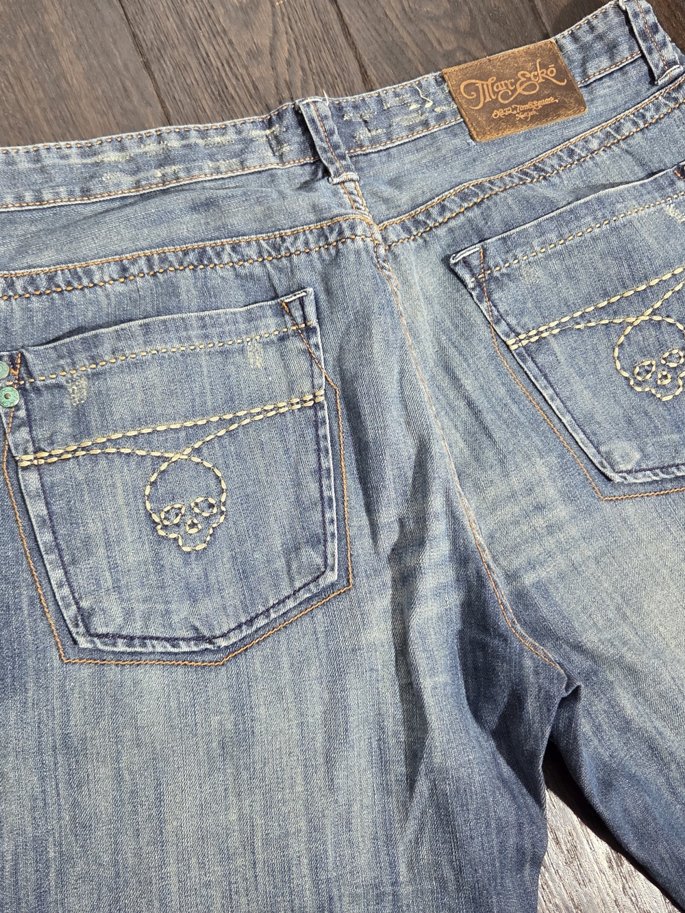 Vintage Marc Ecko Baggy Jeans Mens 38x30 Blue Denim Y2K Boot Fit Grunge Skulls
